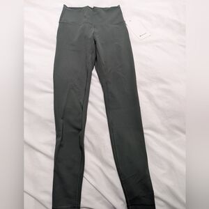 Lululemon Wunder Under Hi Rise Leggings 28".  Size 8. Nwt. Pine Green.